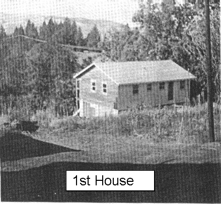 1sthouse.jpg (194421 bytes)