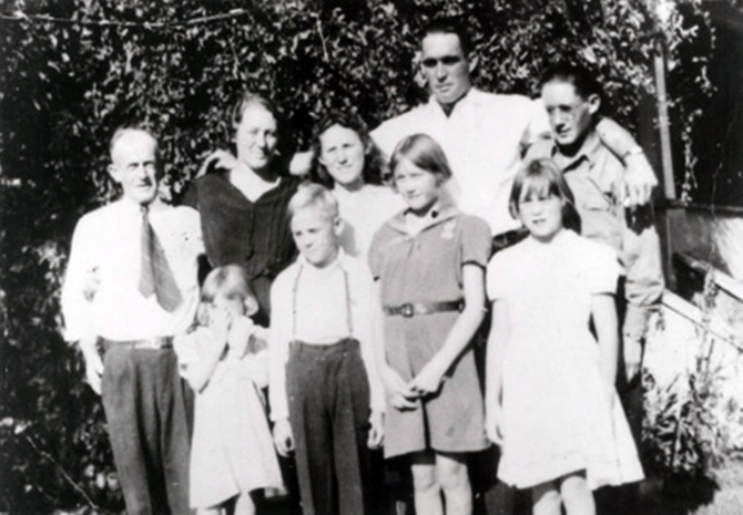 Willard Warren Keeney Family, 1940
